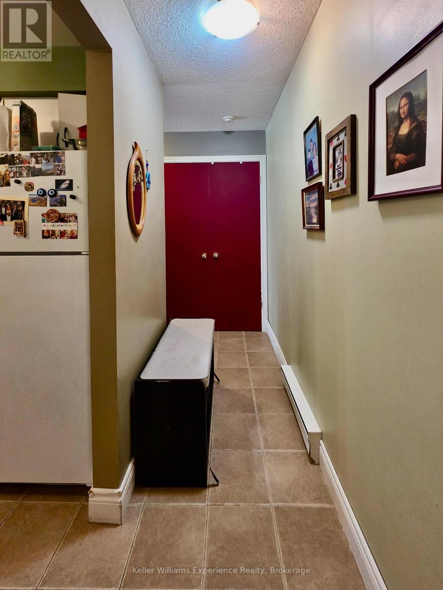 #102C 661 CEDAR LANE - 7