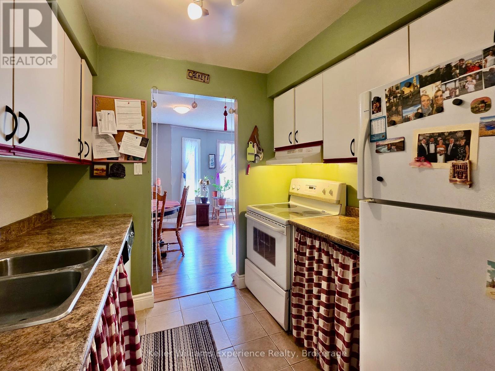 #102C 661 CEDAR LANE - 8