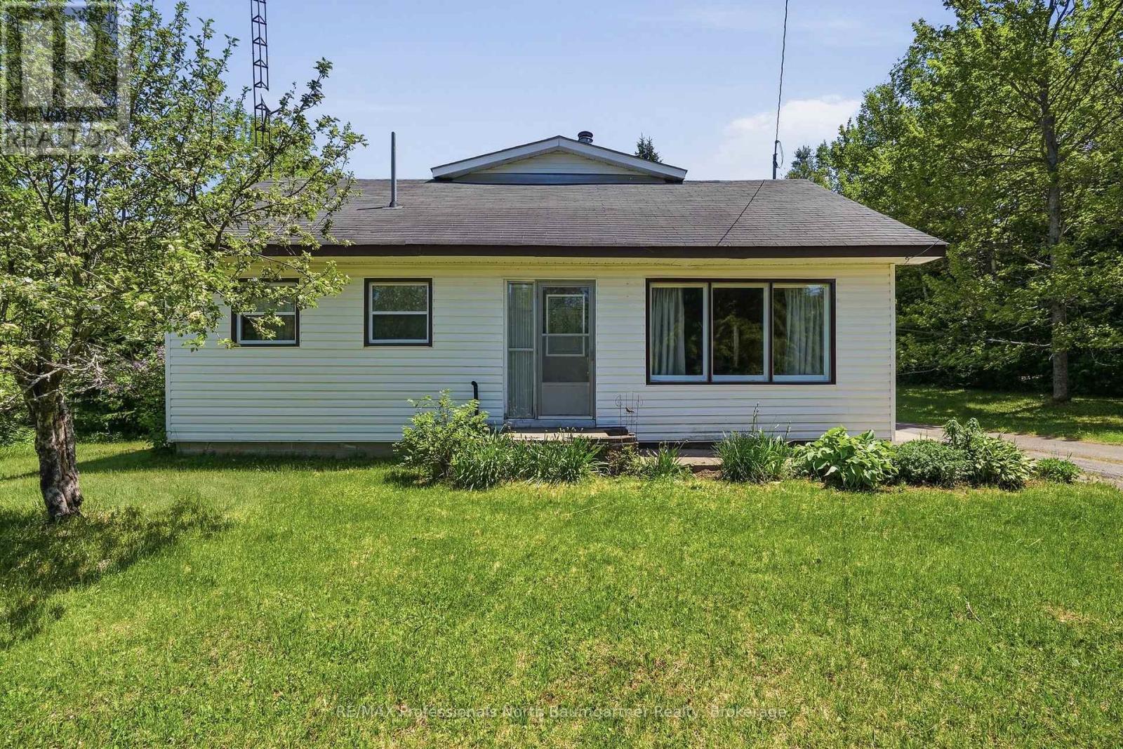 6189 LOOP ROAD - Image 2
