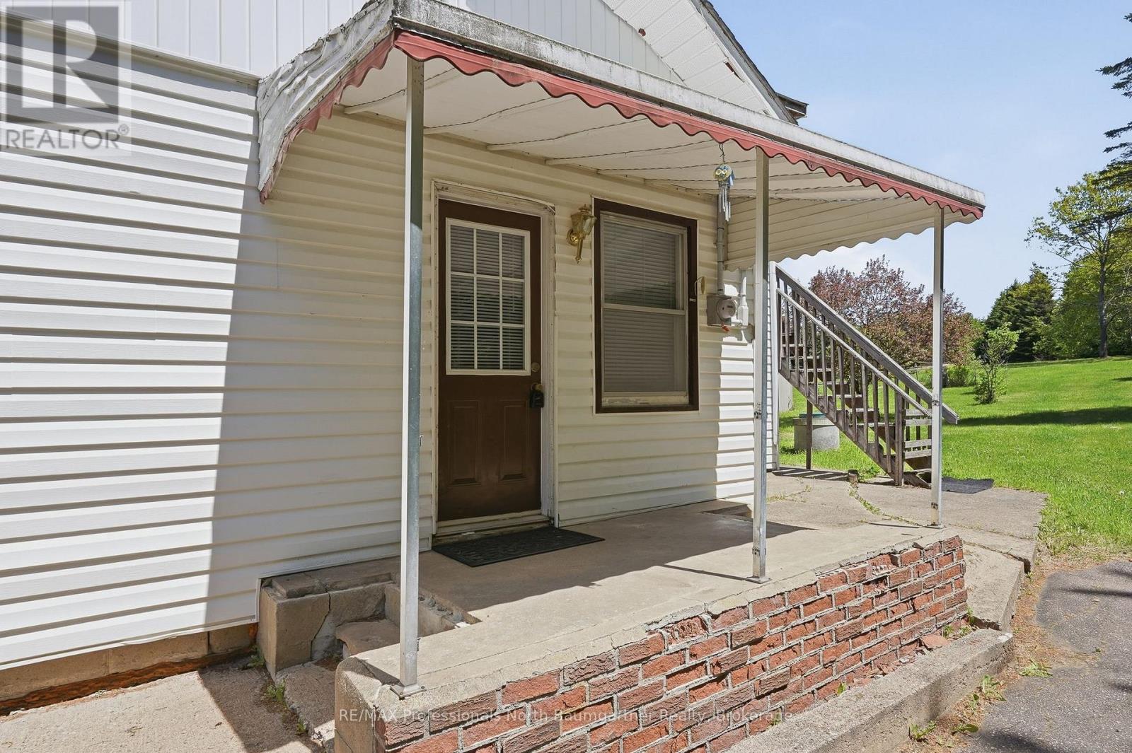 6189 LOOP ROAD - 38
