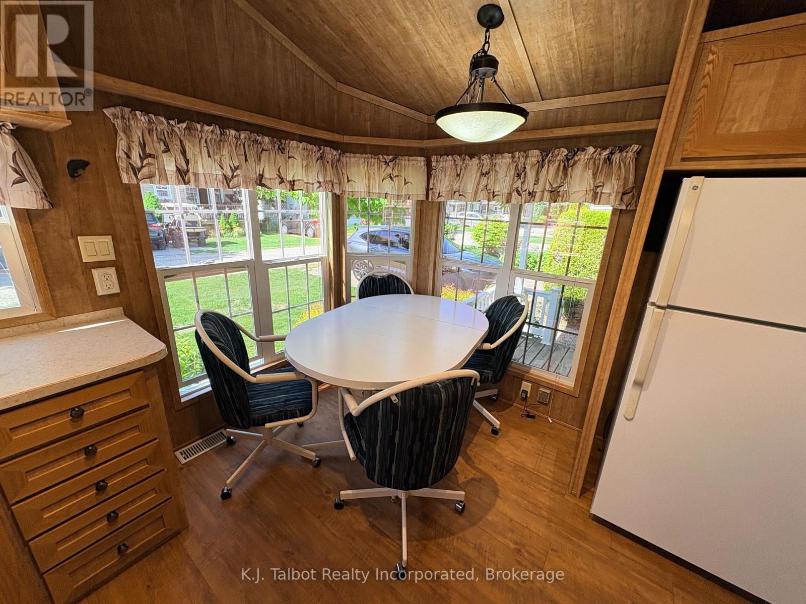 #28 ROWAN RD. - 77307 BLUEWATER HIGHWAY - 8
