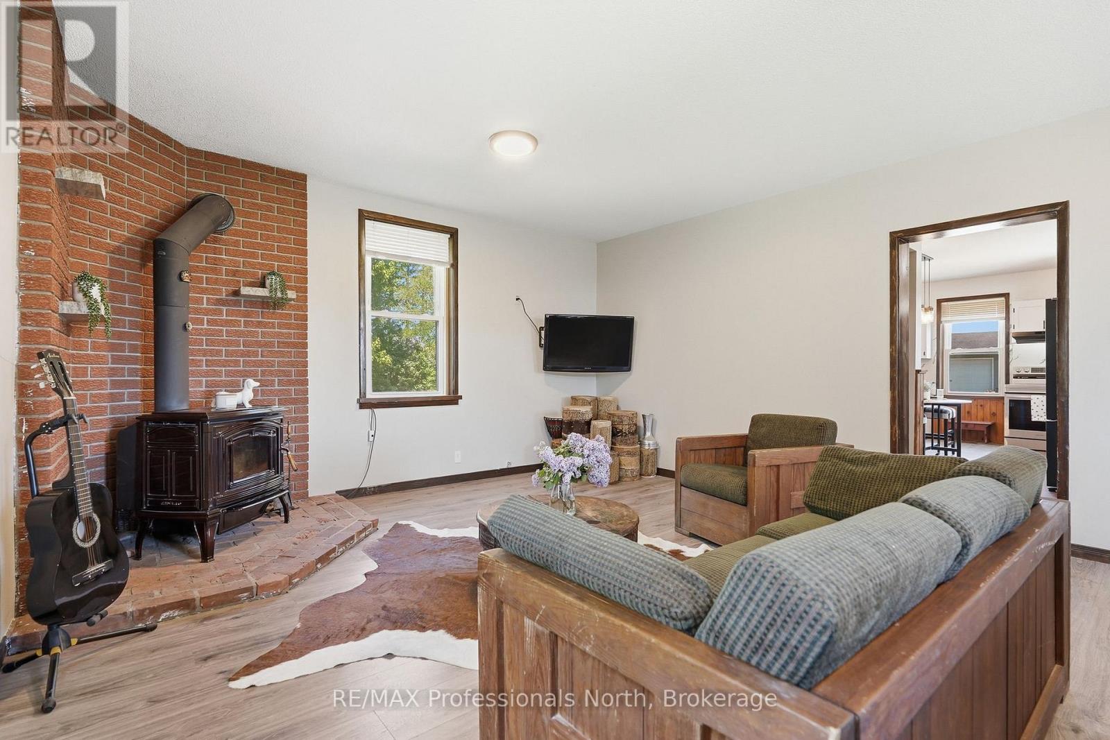 230 PICKEREL & JACK LAKE ROAD - 12