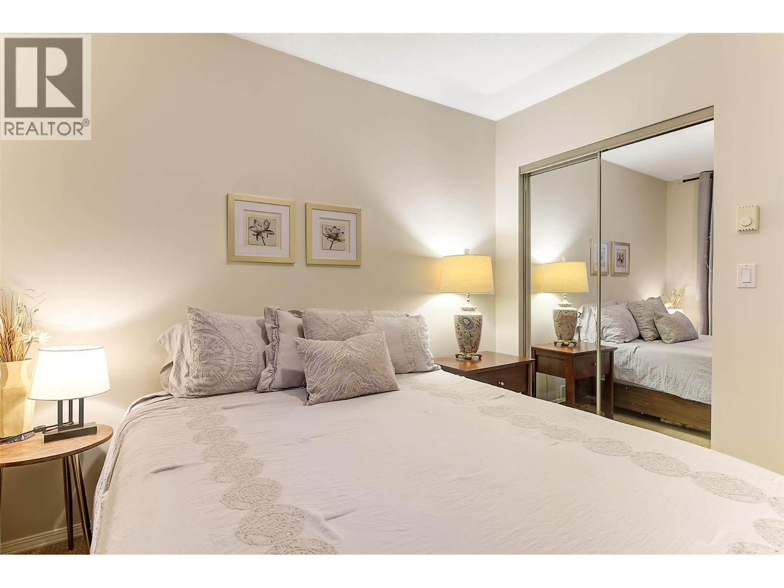 815 Steele Road - 33