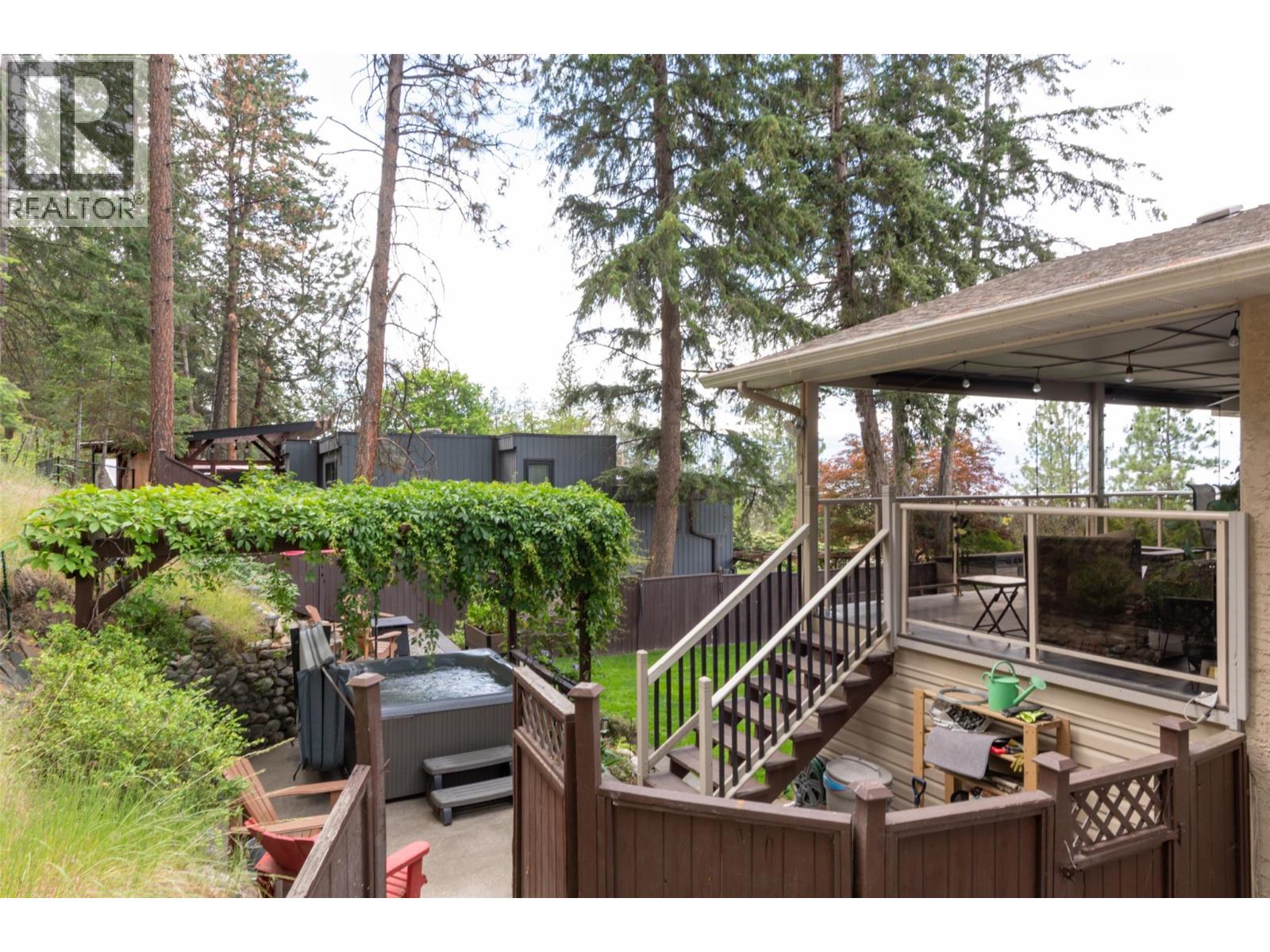 815 Steele Road - 48