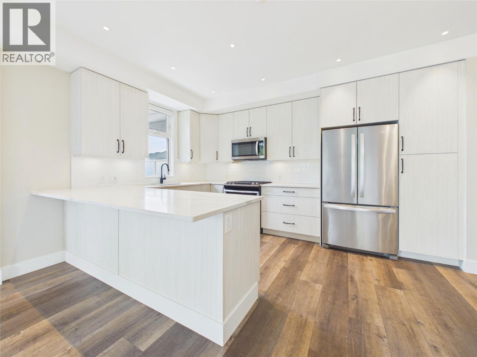 #308 110 ELLIS Street - 23
