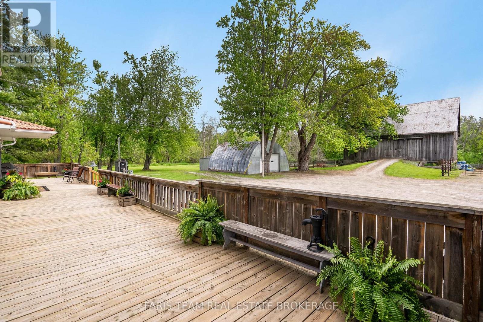 94 AVERY POINT ROAD - 32