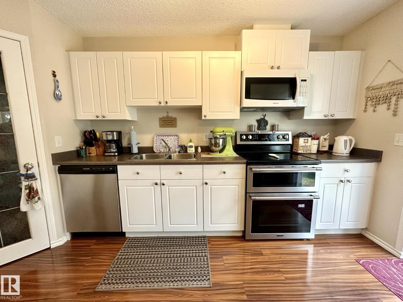 #2 - 3 Grove Meadows DR — photo 6