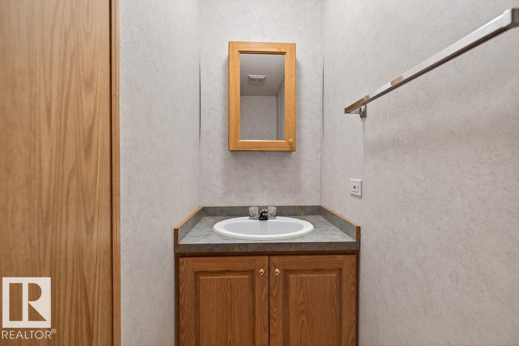 124 Allen DR - 26