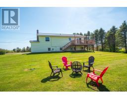 Bath (# pieces 1-6) - 816 Rte 225, Hampshire, PE C0A1Y0 Photo 6