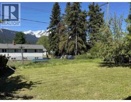 3845 9th Avenue, Smithers, BC V0J2N0 Photo 35
