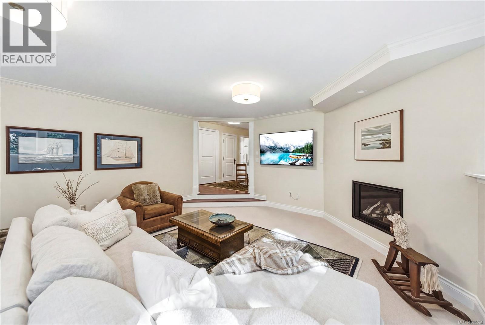 590 Island Rd - 35