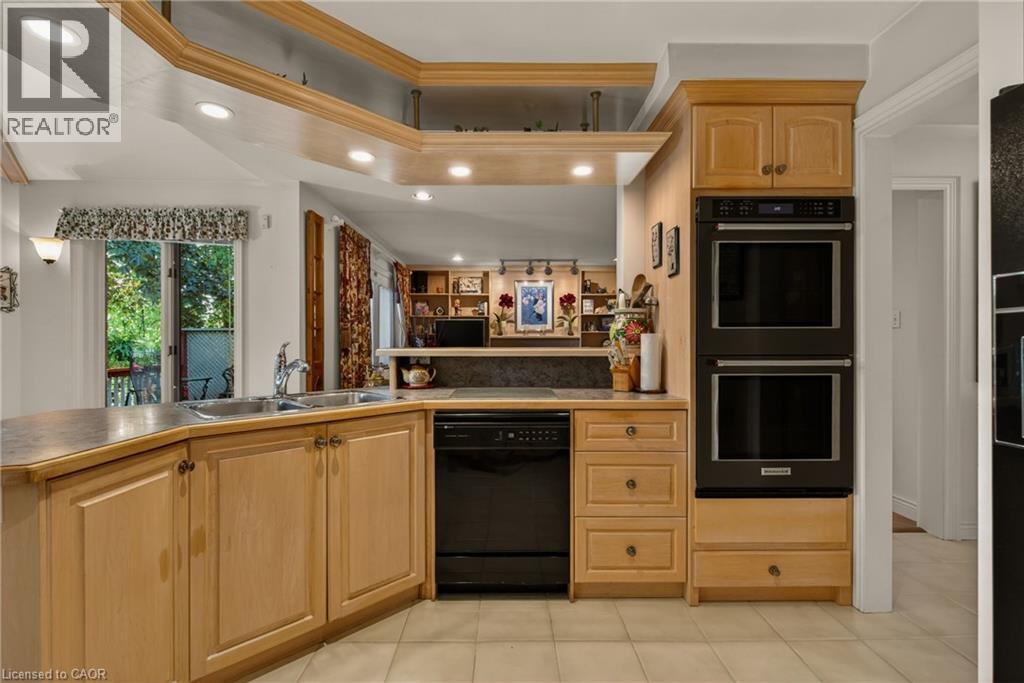 21 FERN Avenue - 14