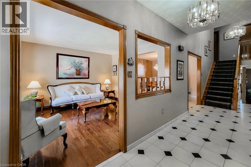 56 TEAK Street - 17