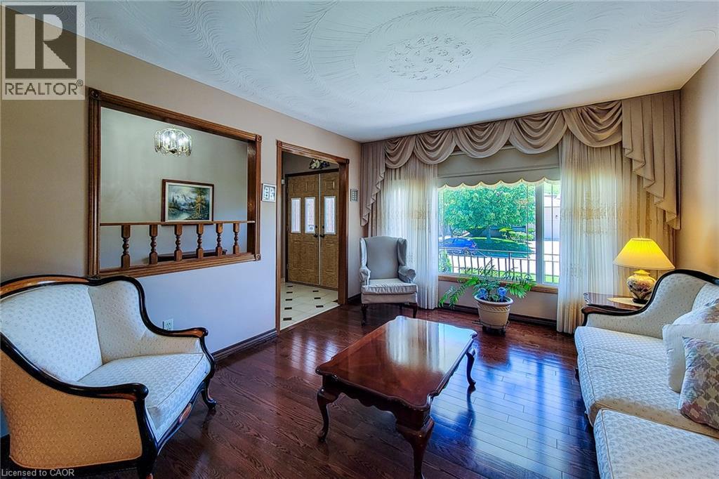 56 TEAK Street - 18