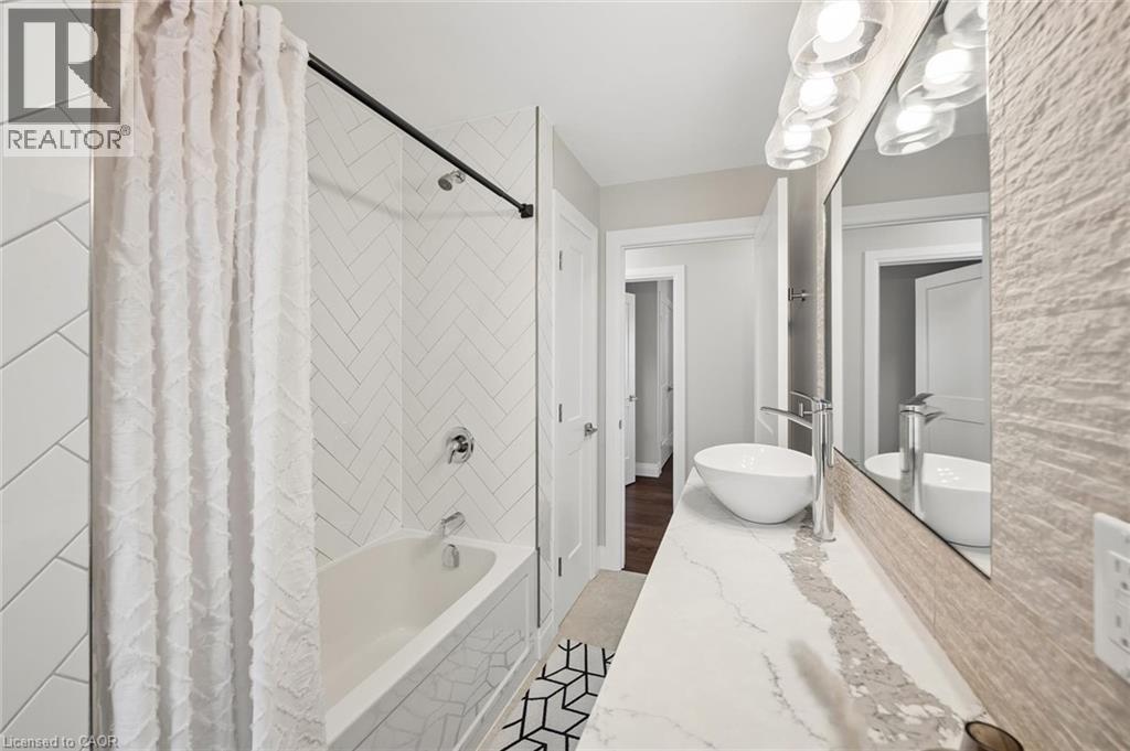 445 GARDEN Street - 25
