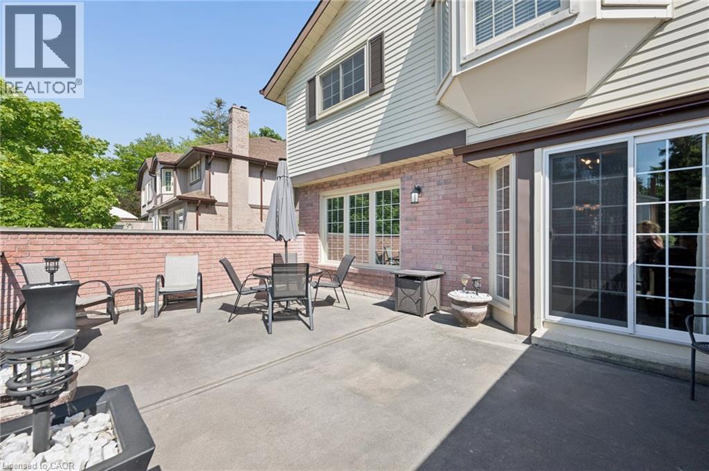 #8 236 KINGSWOOD Drive - 20