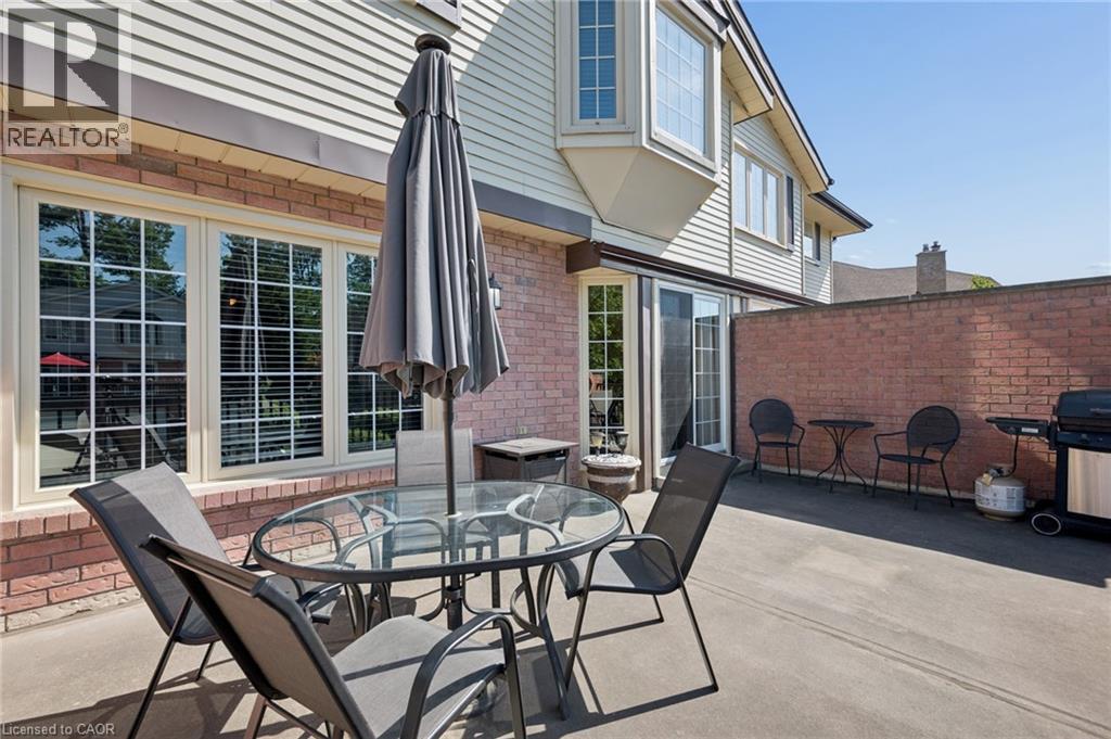 #8 236 KINGSWOOD Drive - 21