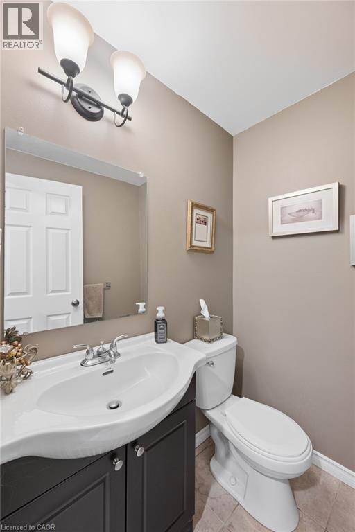 #8 236 KINGSWOOD Drive - 29