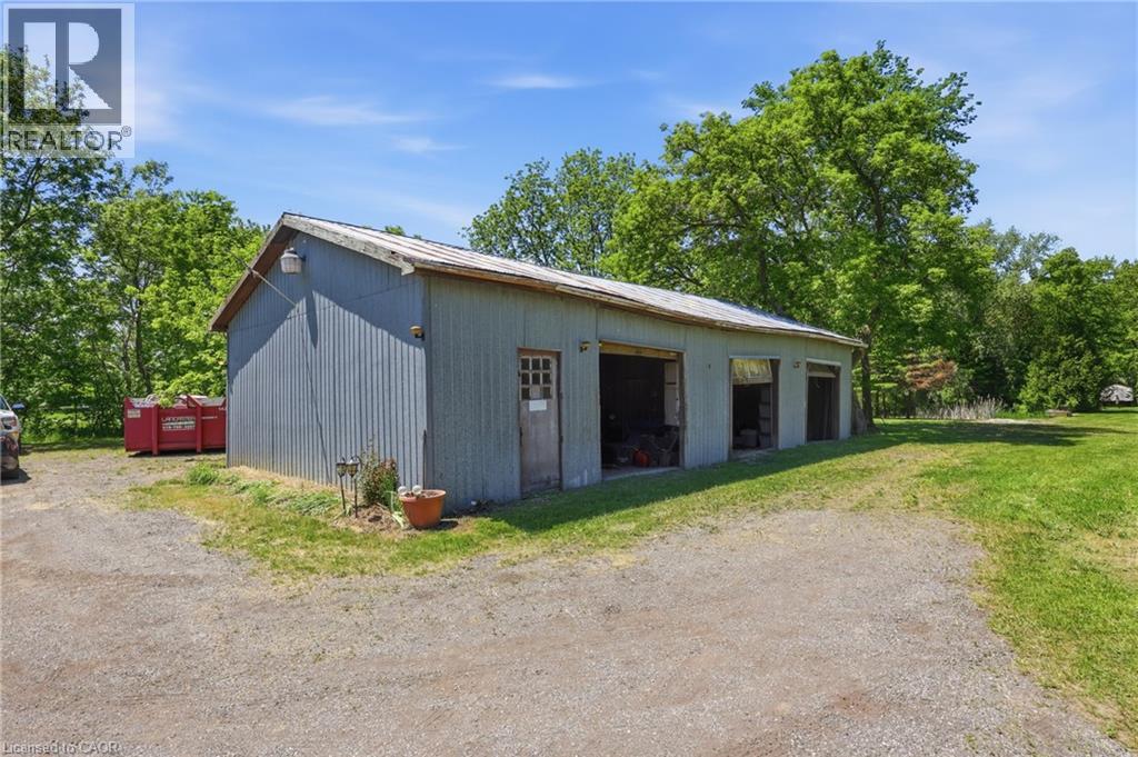 4-bedroom home for sale at 294 JERSEYVILLE Road, Brantford ON · photo 30 of 40