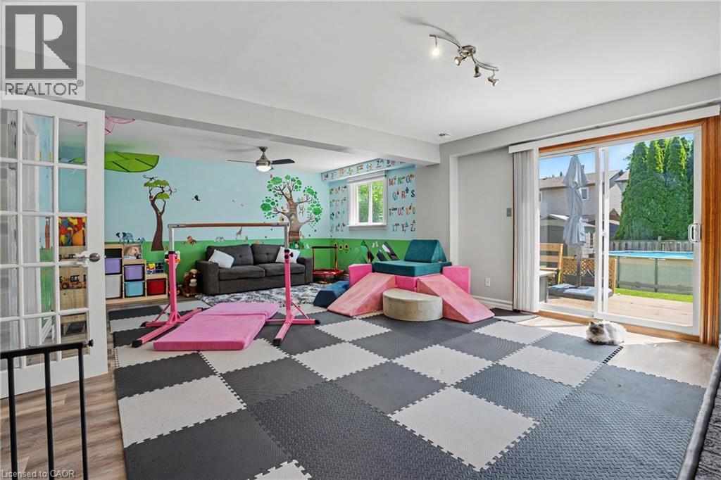 7 REMBRANDT Drive - 20