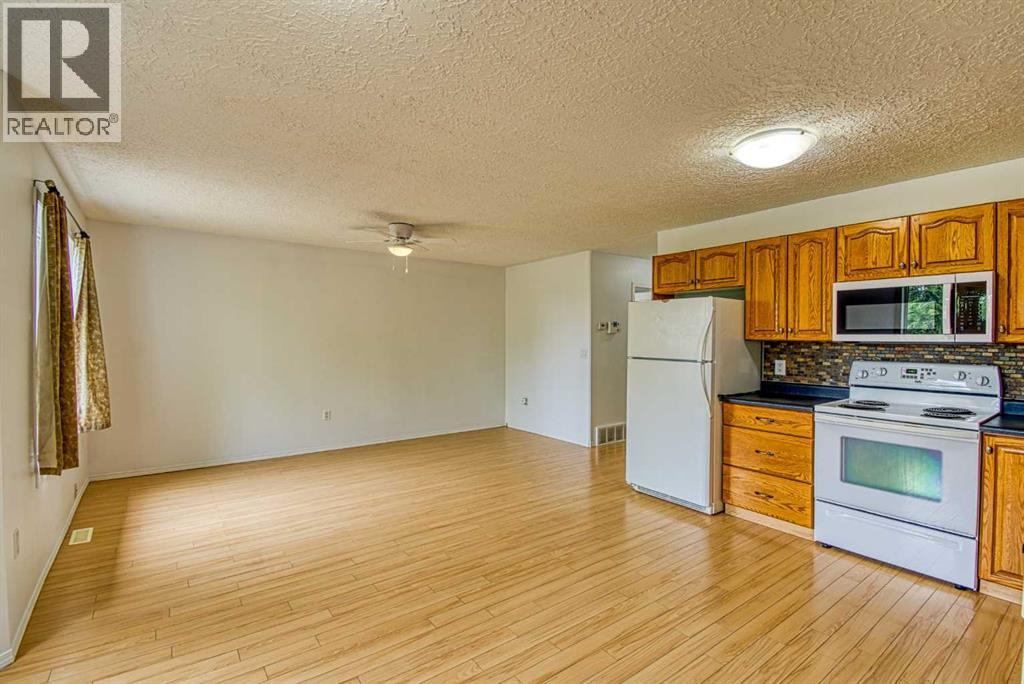 10312B 103 Street — photo 6