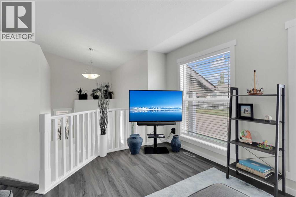 68 Ireland Crescent - 13