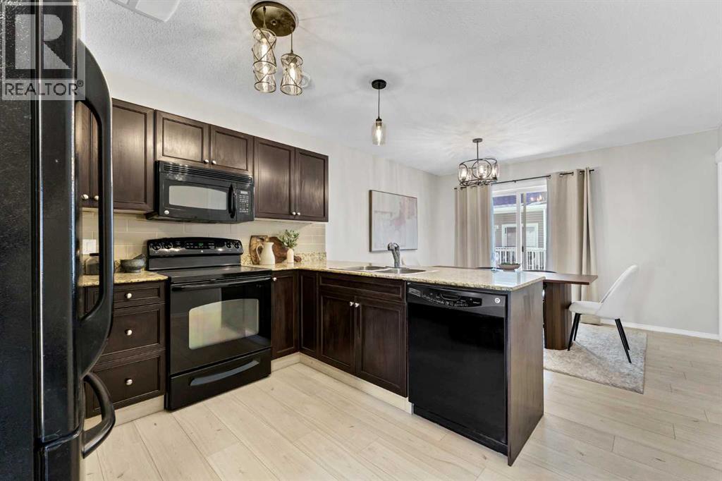 156 Somerset Lane SE — photo 9