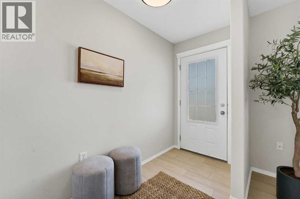 156 Somerset Lane SE - photo 4