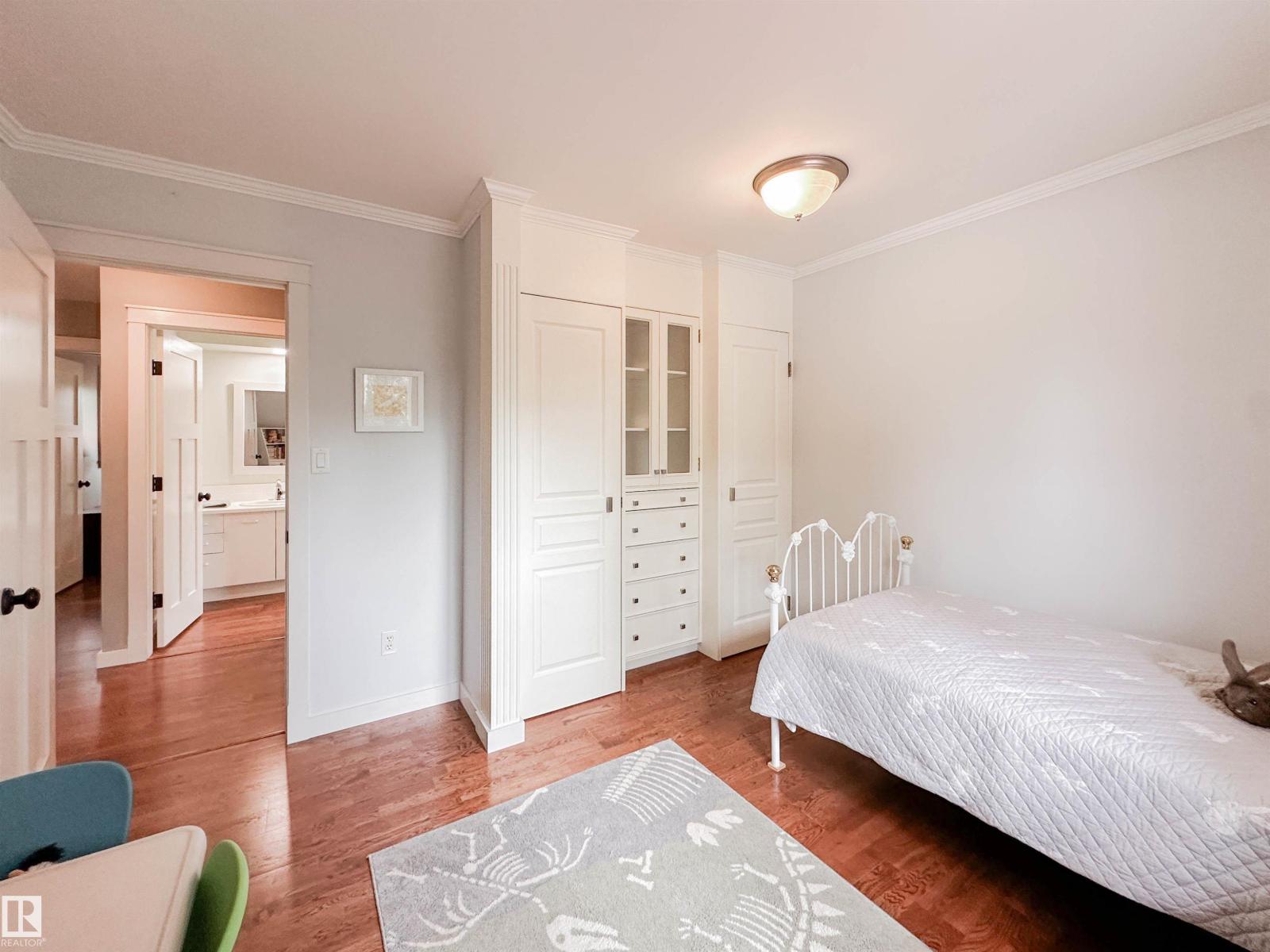 3 LAIRD PL — photo 41