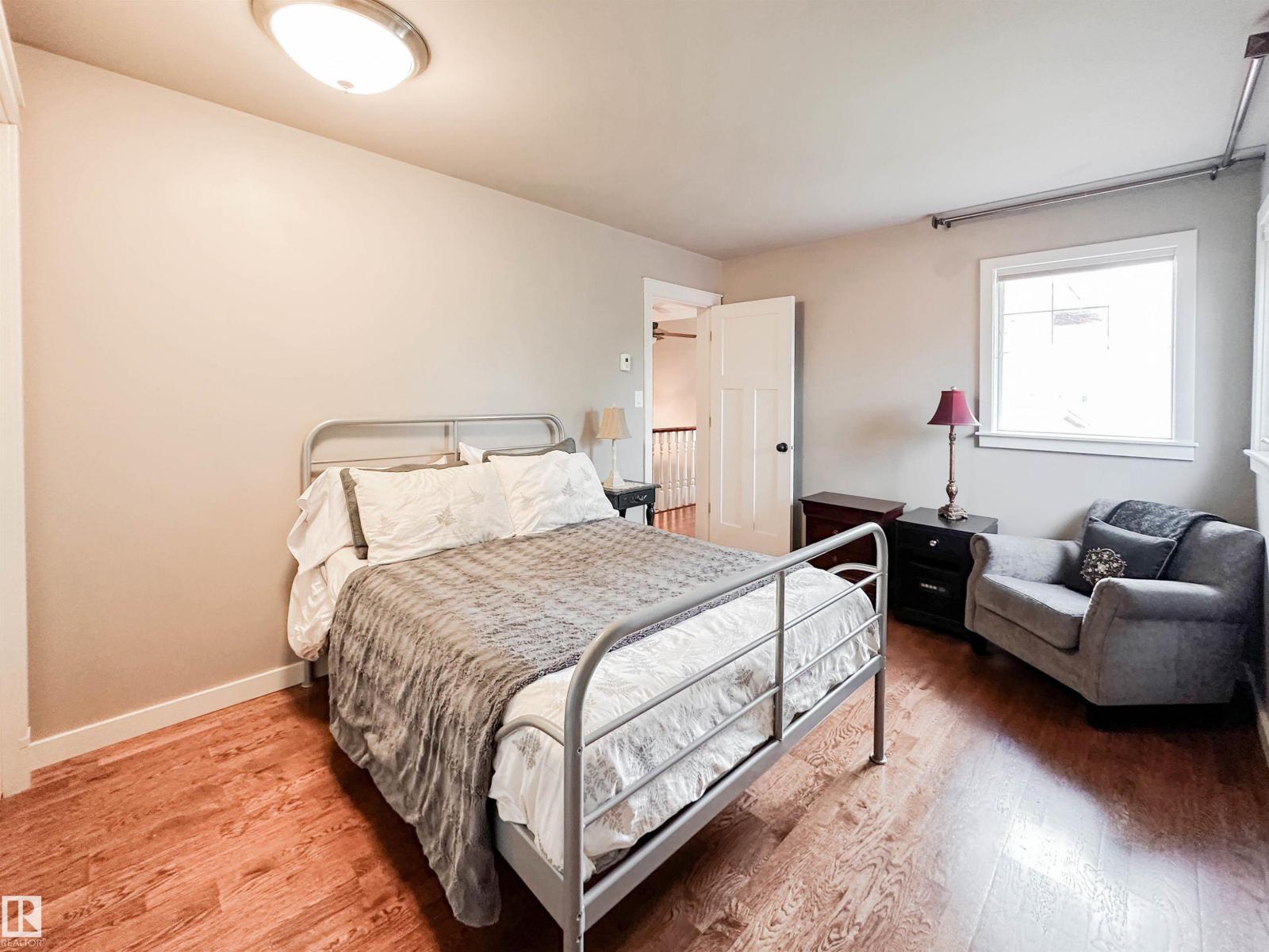 3 LAIRD PL — photo 39