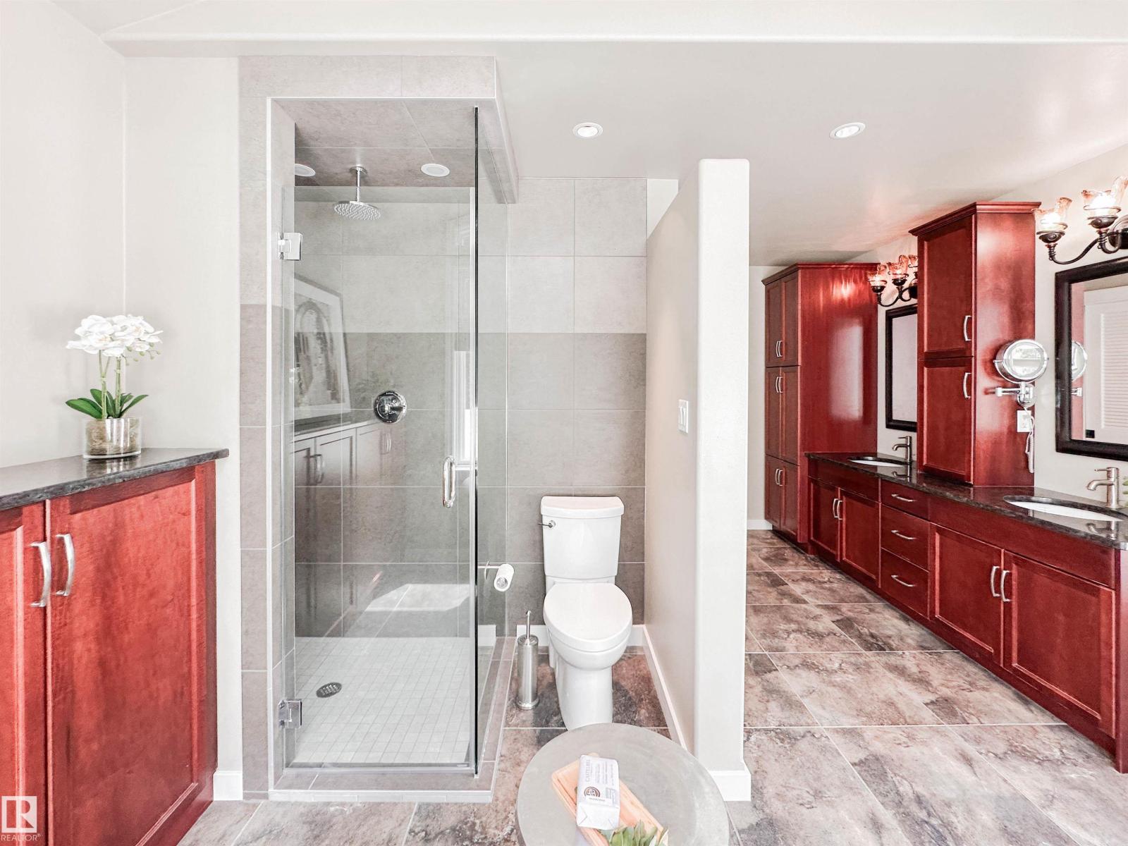 3 LAIRD PL — photo 32