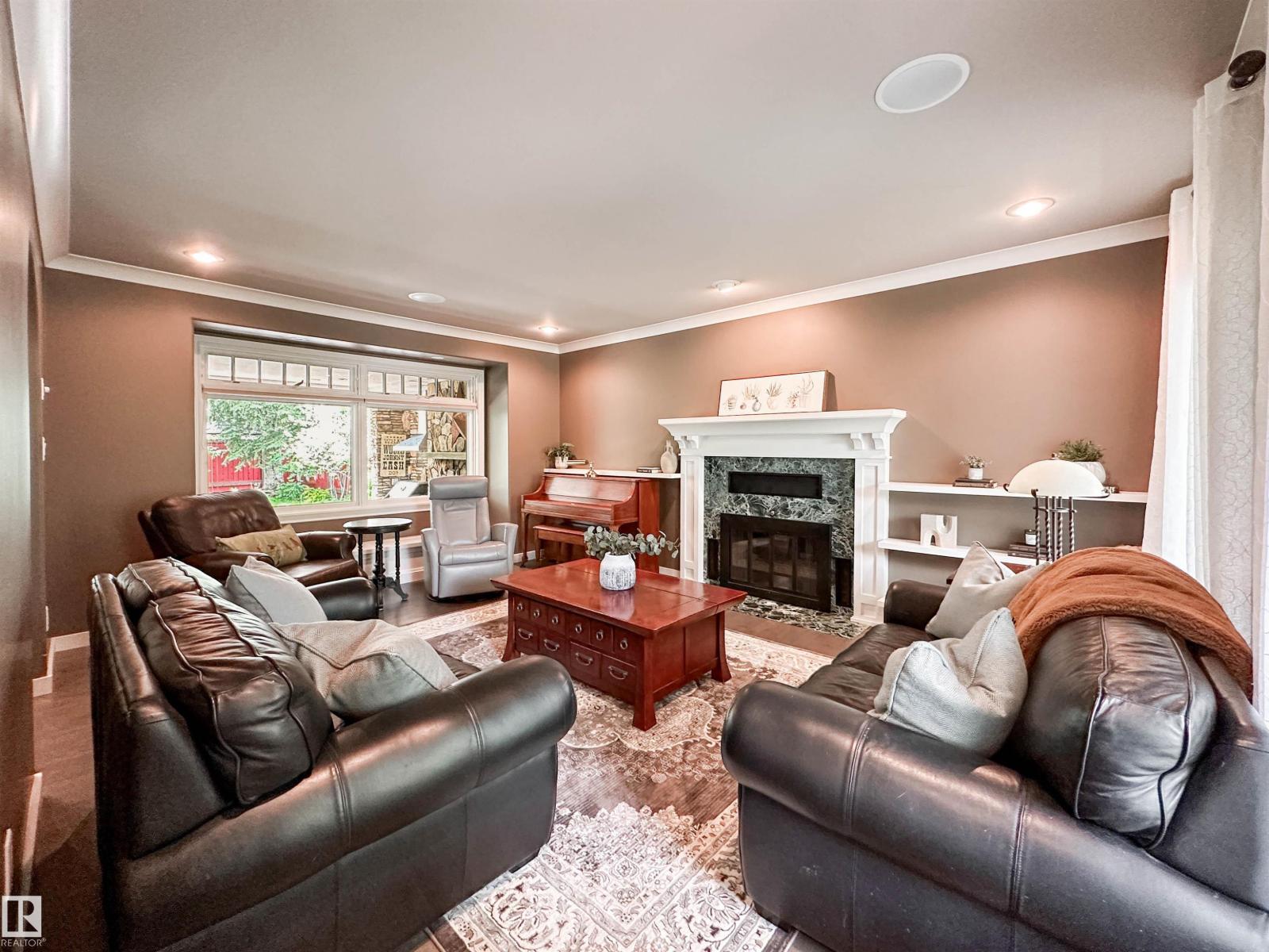 3 LAIRD PL — photo 15