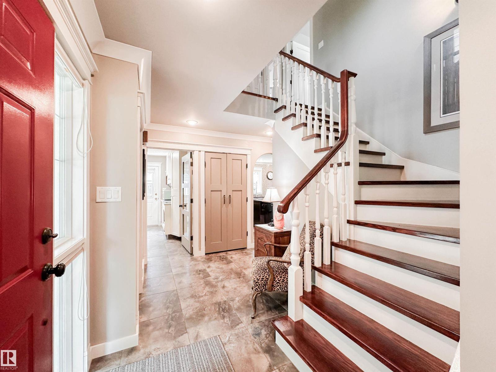3 LAIRD PL — photo 21