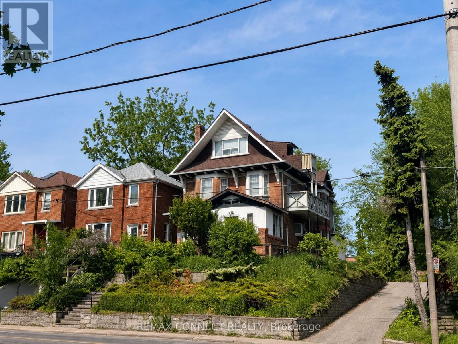 115 PARKSIDE DRIVE - 6