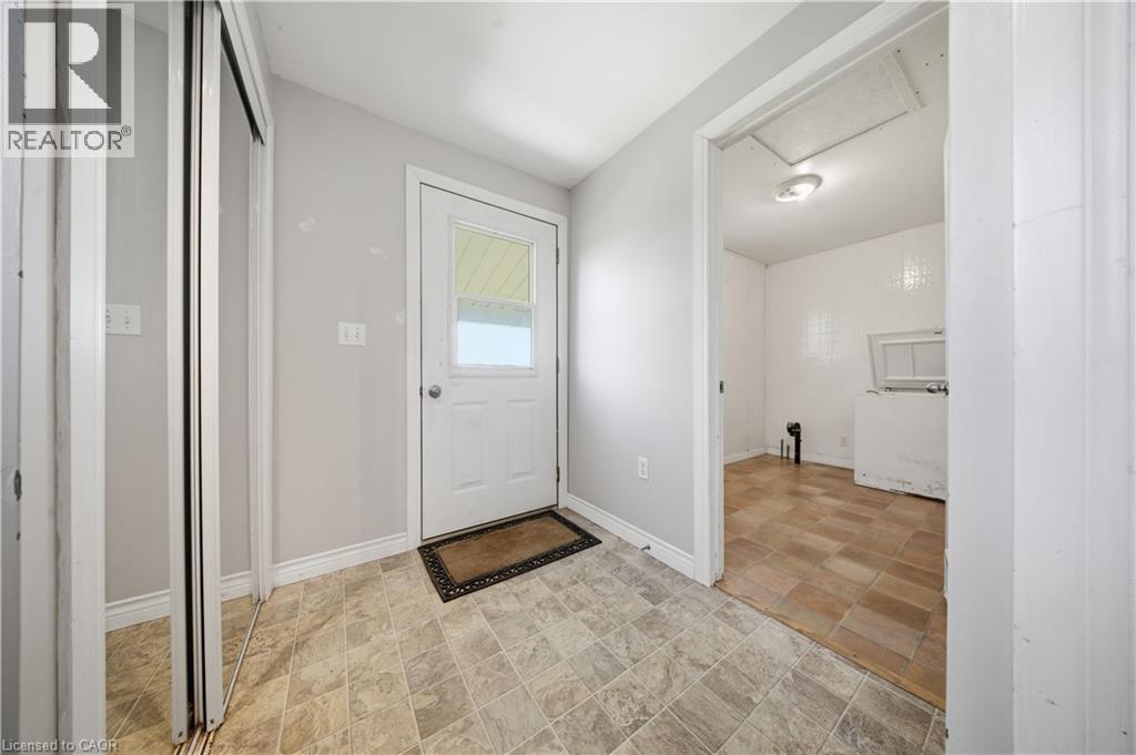 571 EAST QUARTER LINE Road - 6