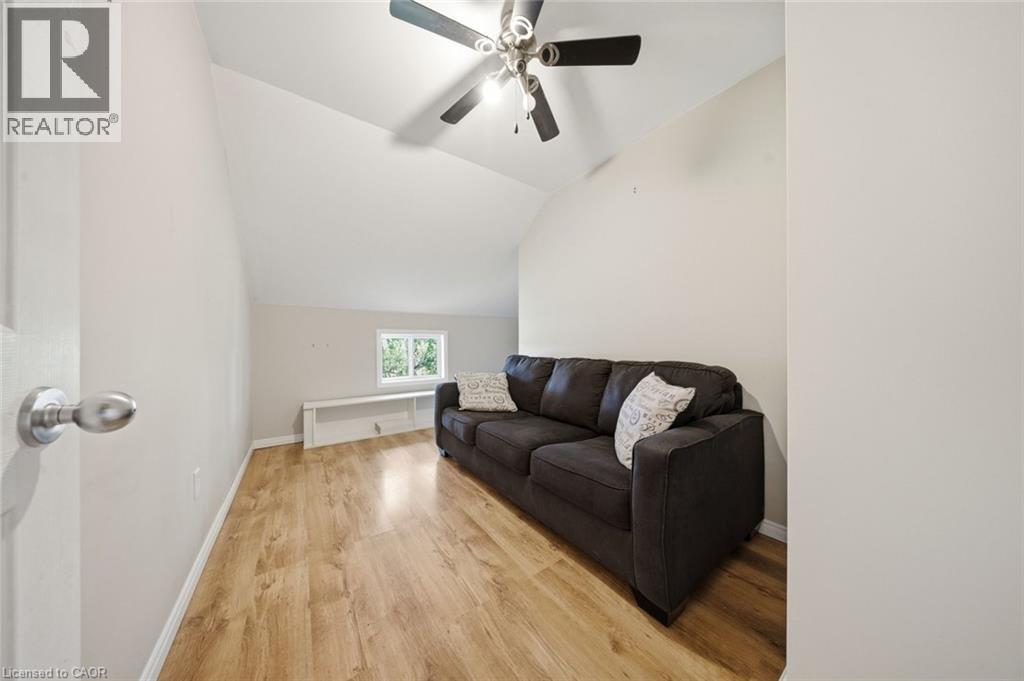 571 EAST QUARTER LINE Road - 18