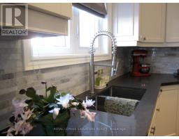 18b Algoma Street, Toronto, ON M8Y1C3 Photo 13