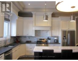 18b Algoma Street, Toronto, ON M8Y1C3 Photo 18