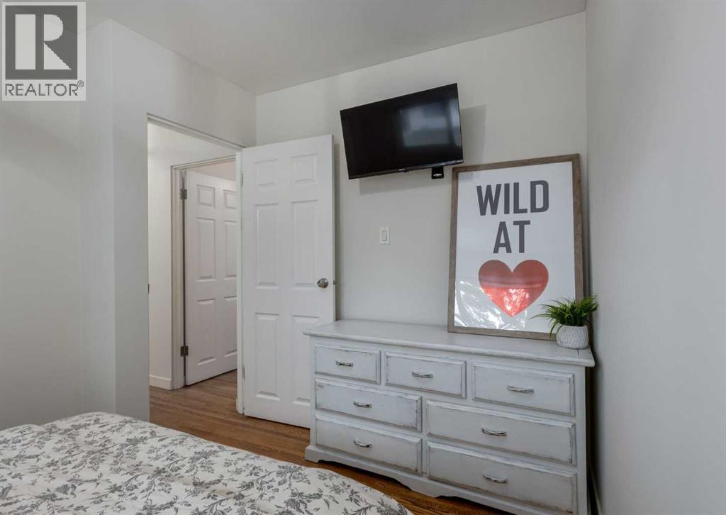 182 Fyffe Road SE - 23