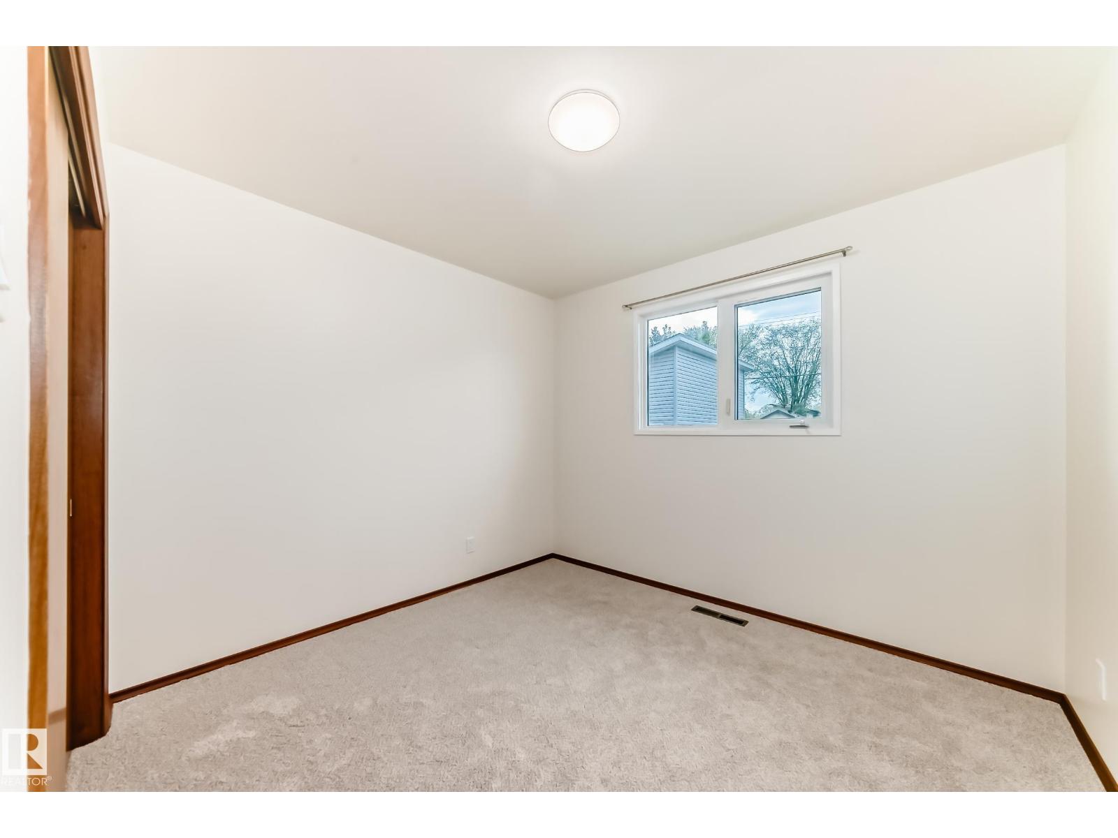 12022 62 ST NW - 13