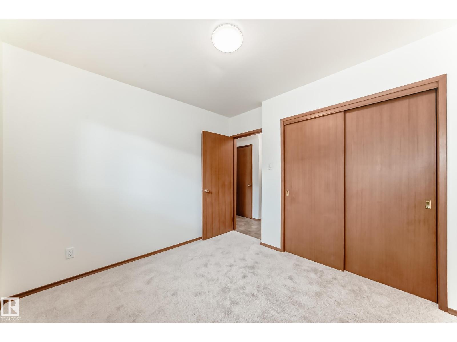 12022 62 ST NW - 14