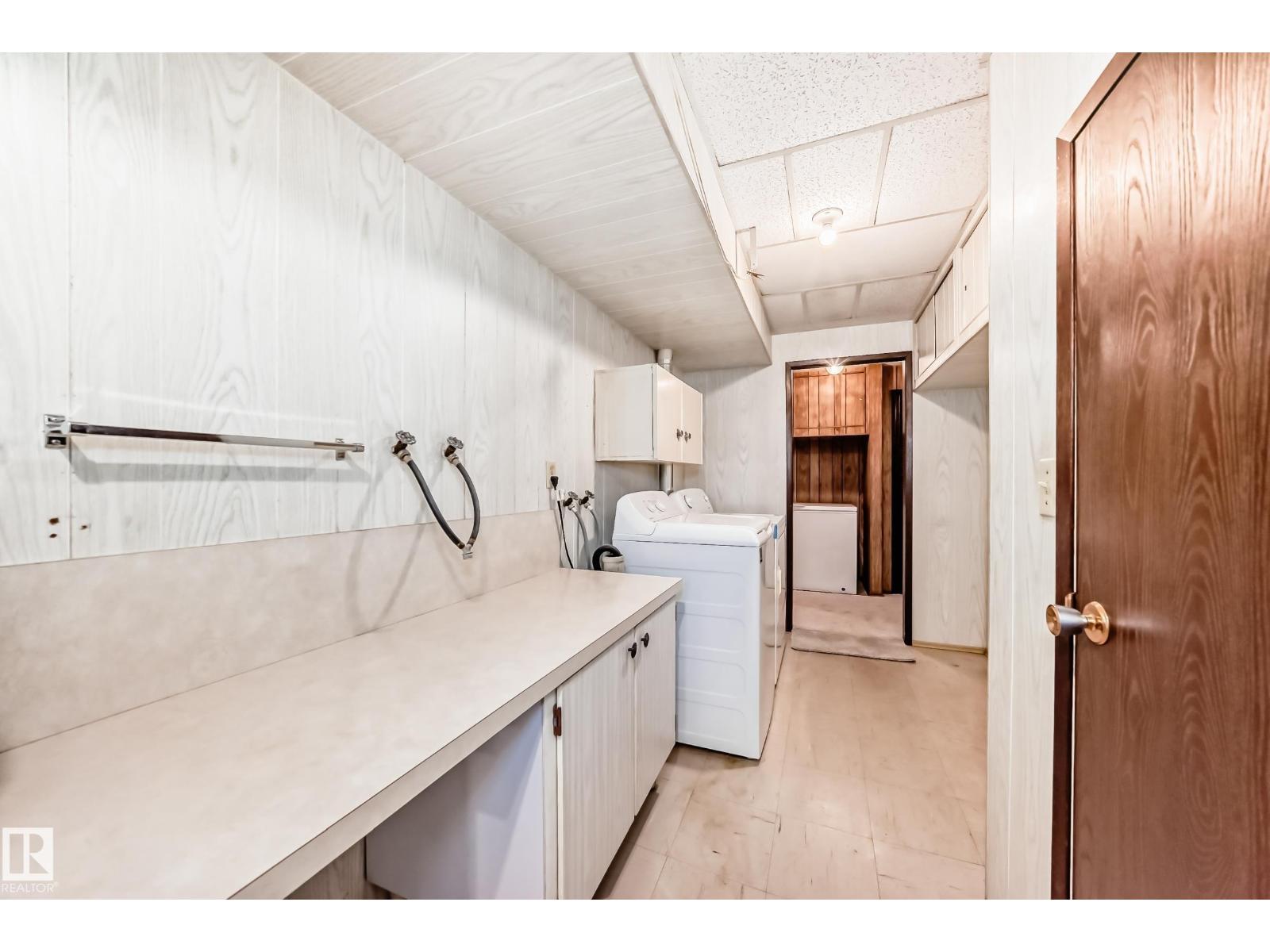 12022 62 ST NW - 31