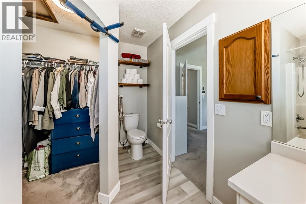 11961 Coventry Hills Way NE - 25