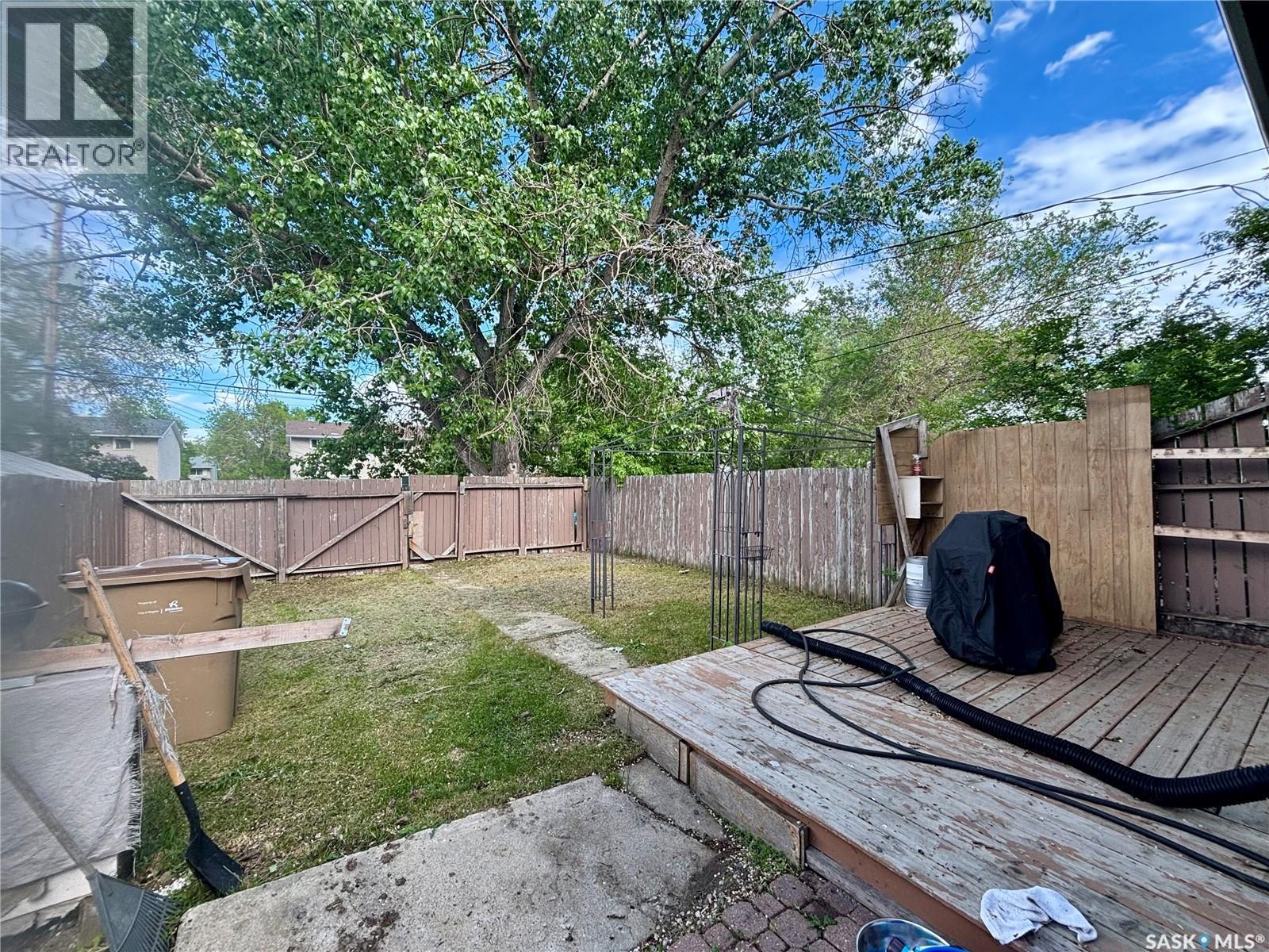 419 McIntosh STREET - 18