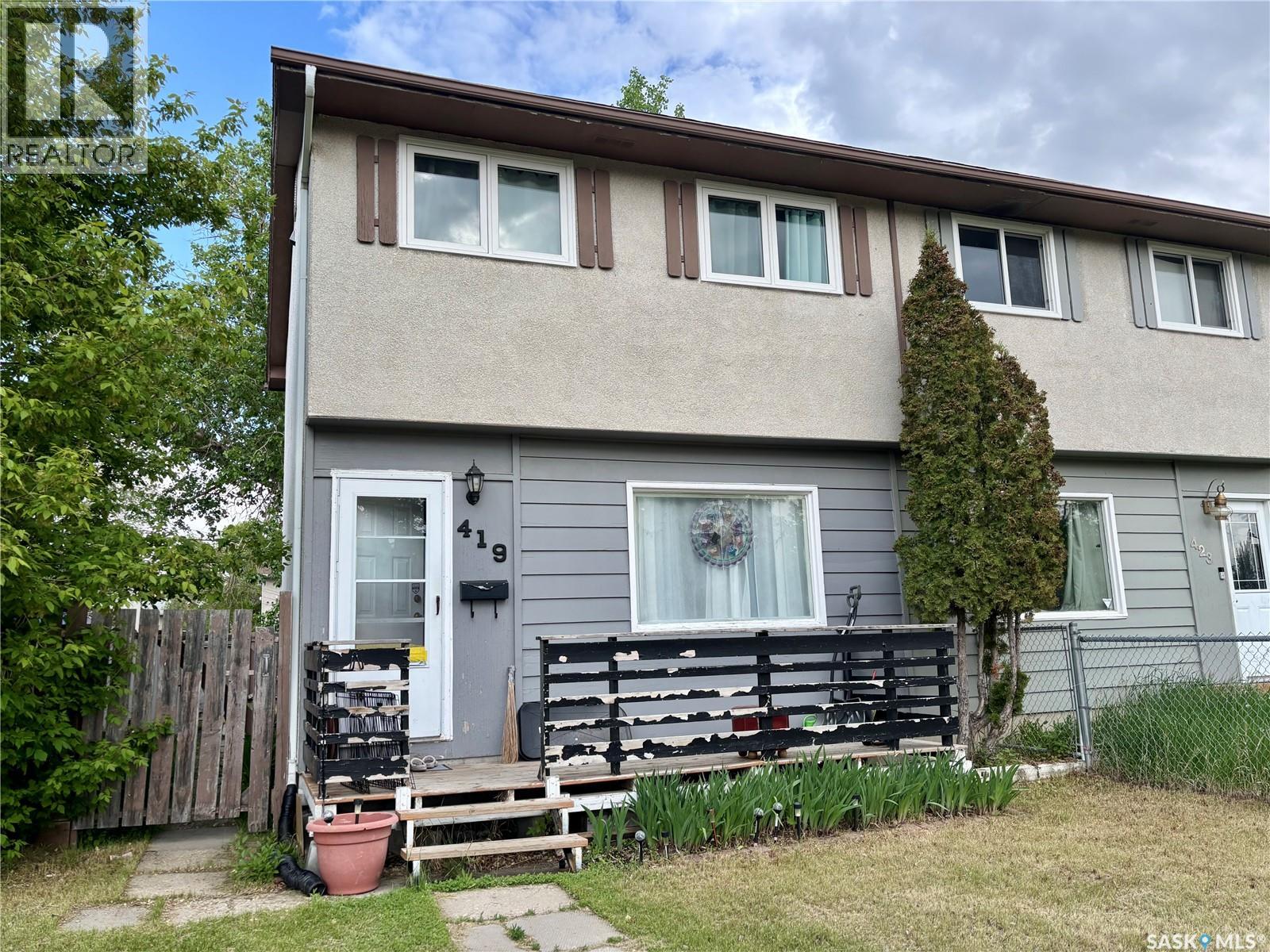 419 McIntosh STREET - 2