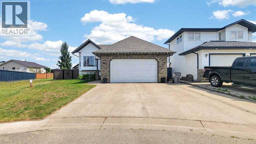 9827 67 Avenue - Image 2