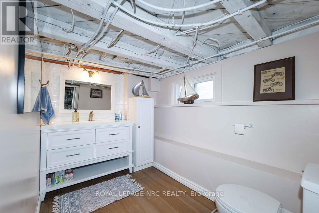 888 STEELE STREET - 14