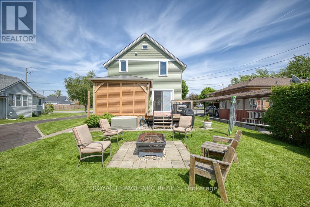888 STEELE STREET - 19