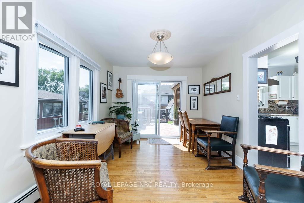 888 STEELE STREET - 5