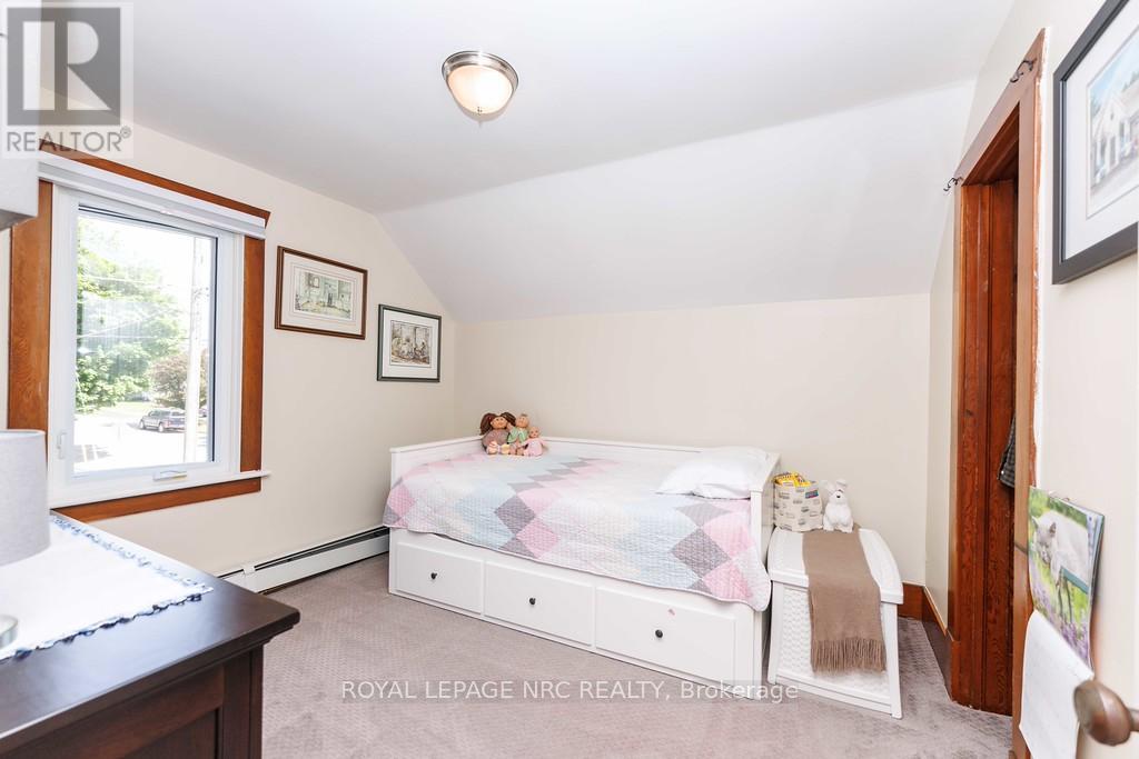 888 STEELE STREET - 8